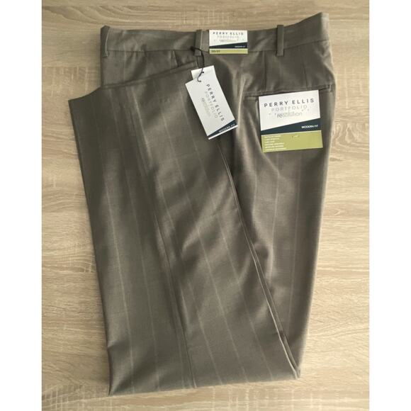 Perry Ellis Portfolio Men's 38x32 Dress Pants Modern Fit Stretch Dark Beige NEW - Picture 1 of 12